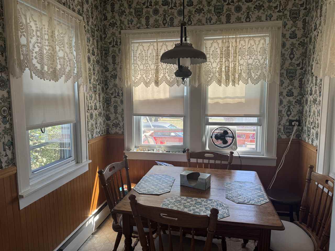 201 W Sinclair Street Mackinaw City MI 49701