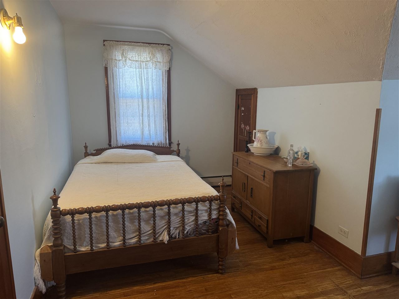 201 W Sinclair Street Mackinaw City MI 49701