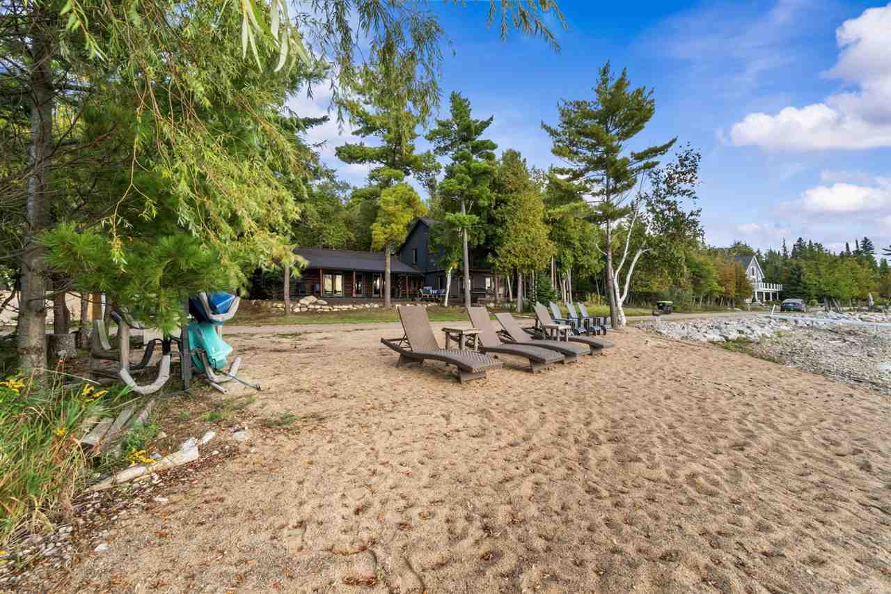 3828 Hemingway Road East Jordan MI 49727