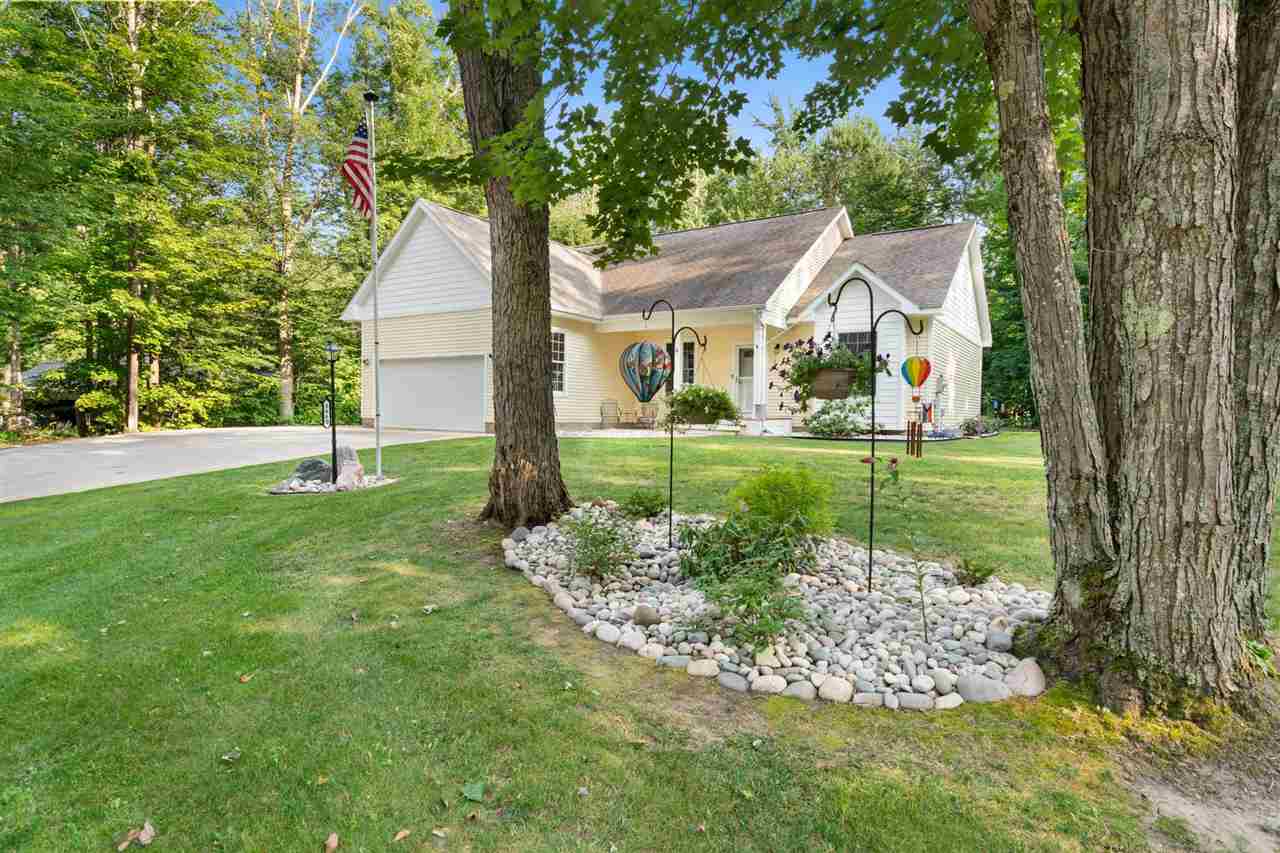 8660 Tall Timber Lane Petoskey MI 49770