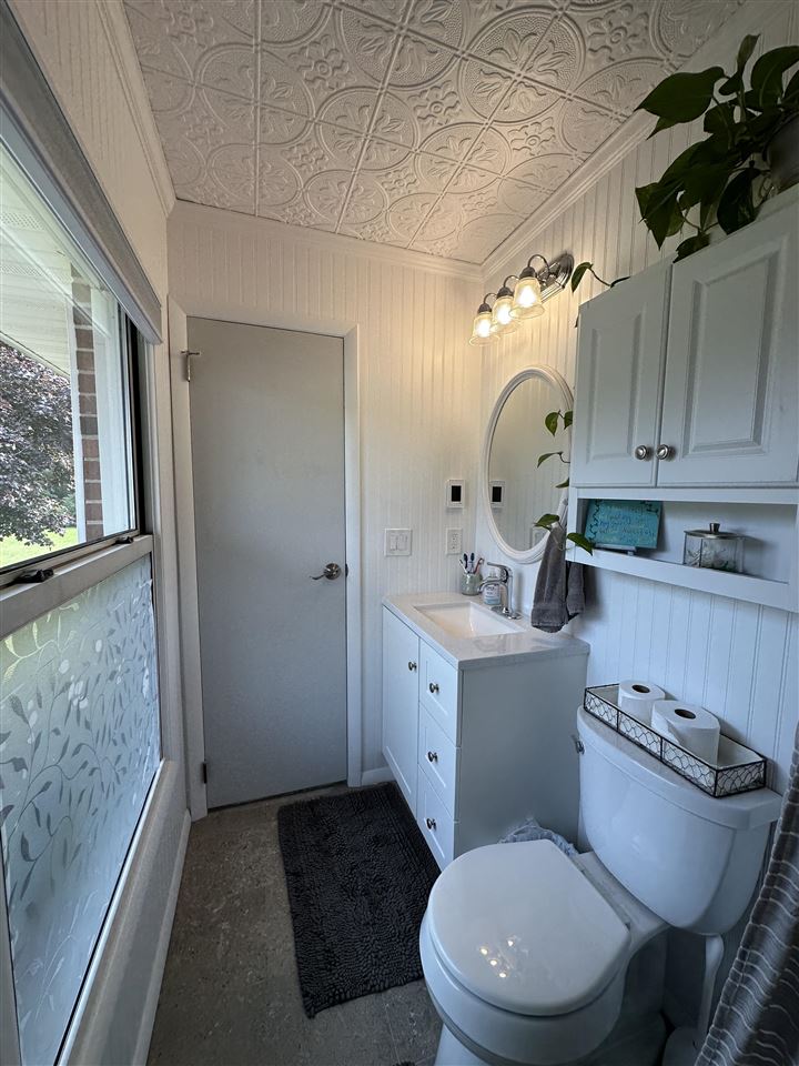 4033 Beatty Road Charlevoix MI 49720