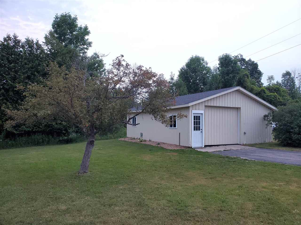 4033 Beatty Road Charlevoix MI 49720