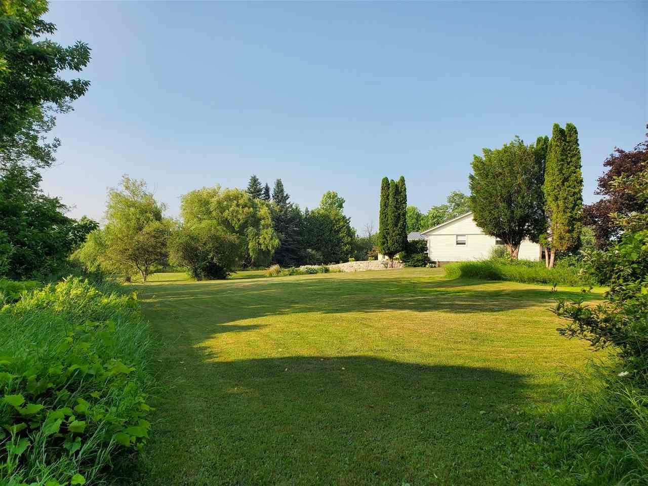 4033 Beatty Road Charlevoix MI 49720
