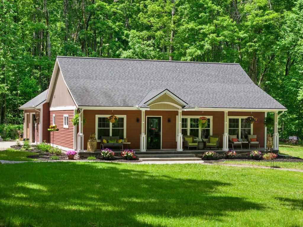 4744 Lintlong Road Petoskey MI 49770