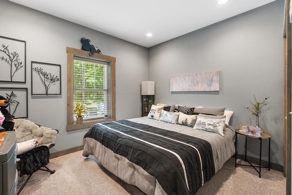 4744 Lintlong Road Petoskey MI 49770