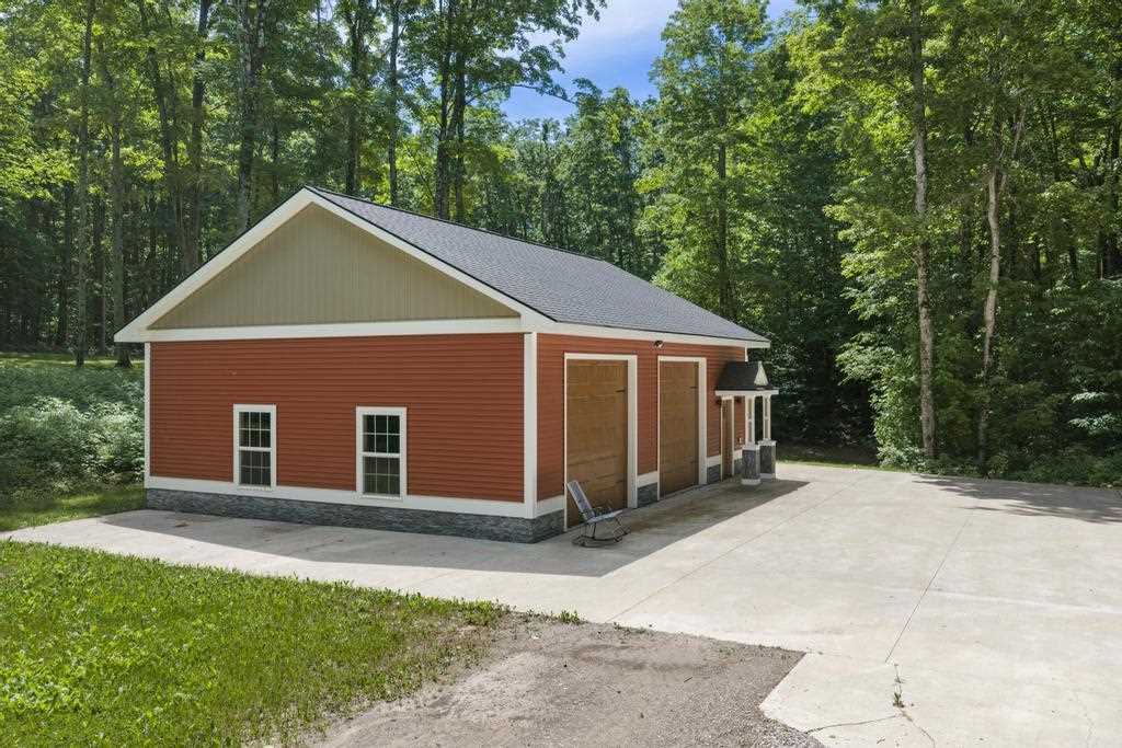 4744 Lintlong Road Petoskey MI 49770