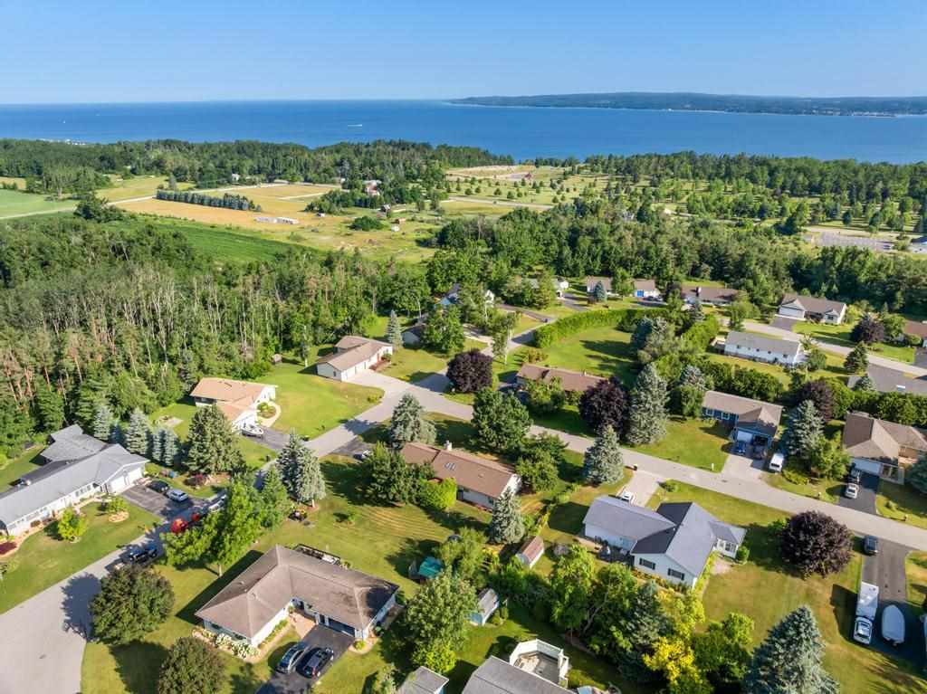 161 Vantage View Drive Petoskey MI 49770