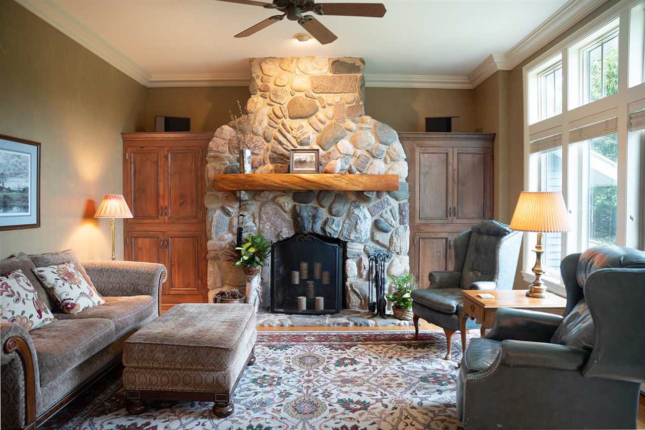4251 Terpening Harbor Springs MI 49740
