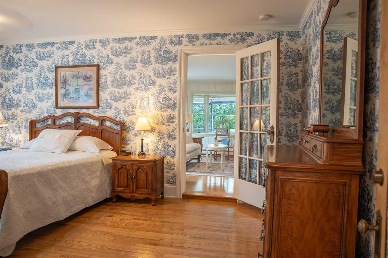 4251 Terpening Harbor Springs MI 49740
