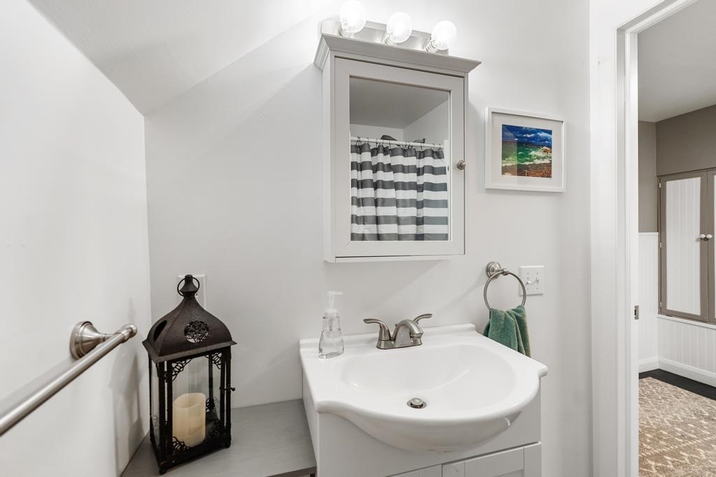 1217 Atkins Petoskey MI 49770