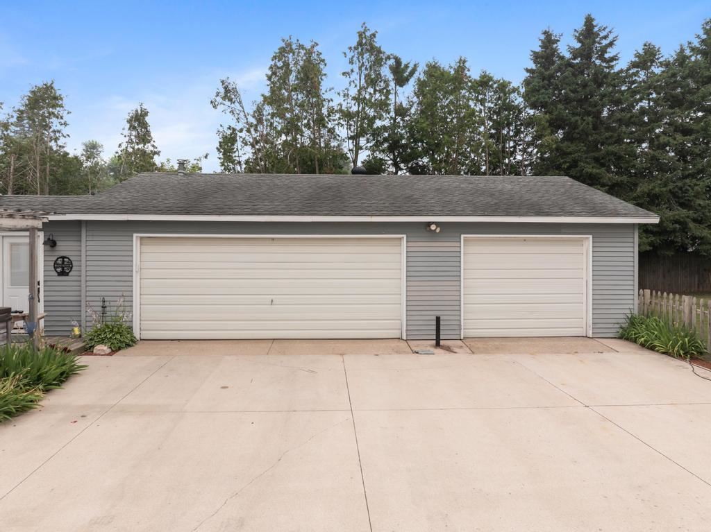 1217 Atkins Petoskey MI 49770