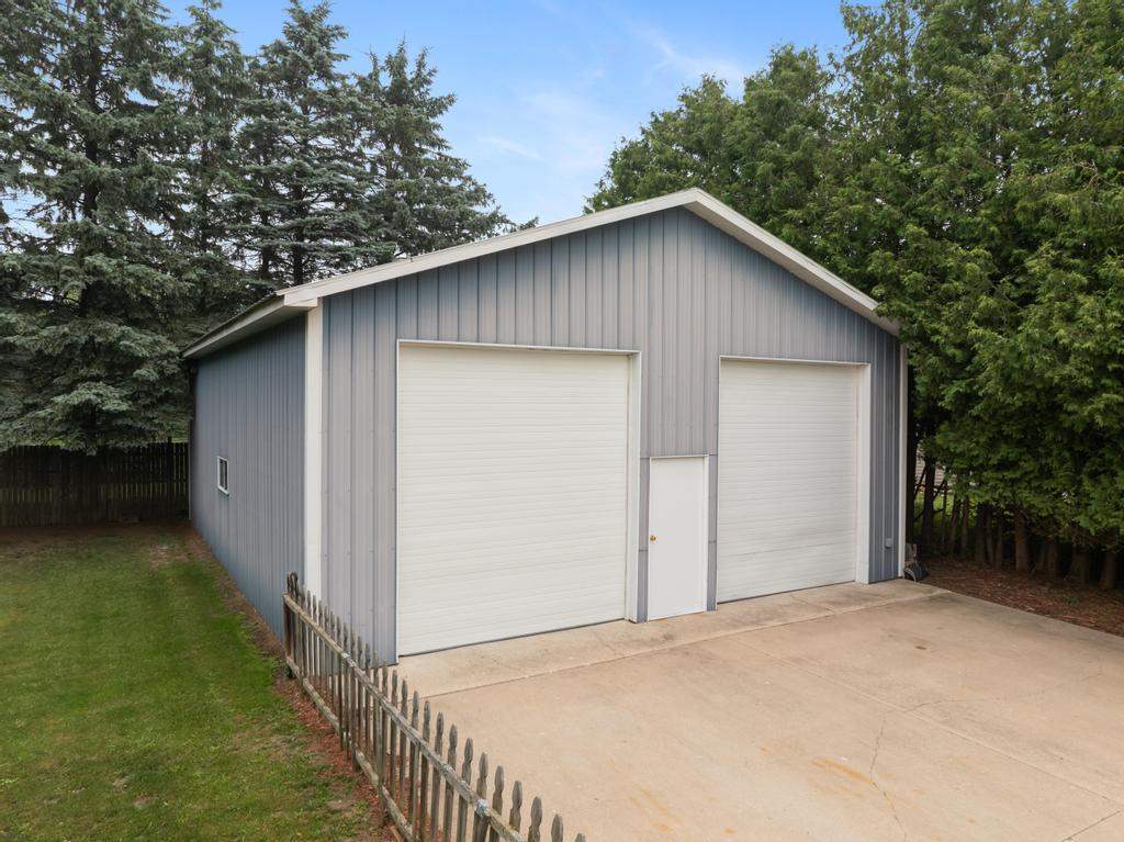 1217 Atkins Petoskey MI 49770
