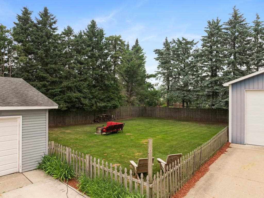 1217 Atkins Petoskey MI 49770