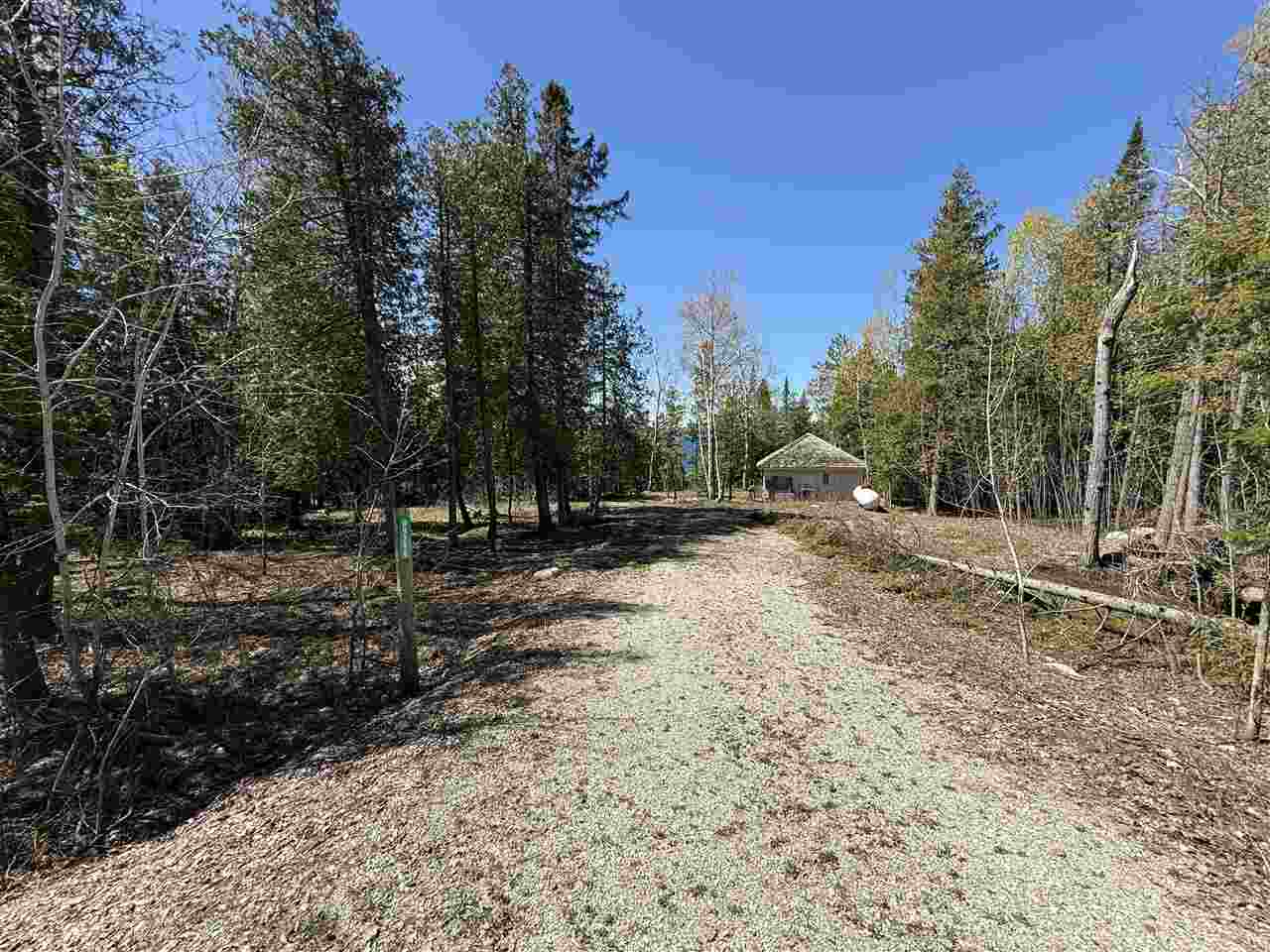 09294 Woods Road Charlevoix MI 49720