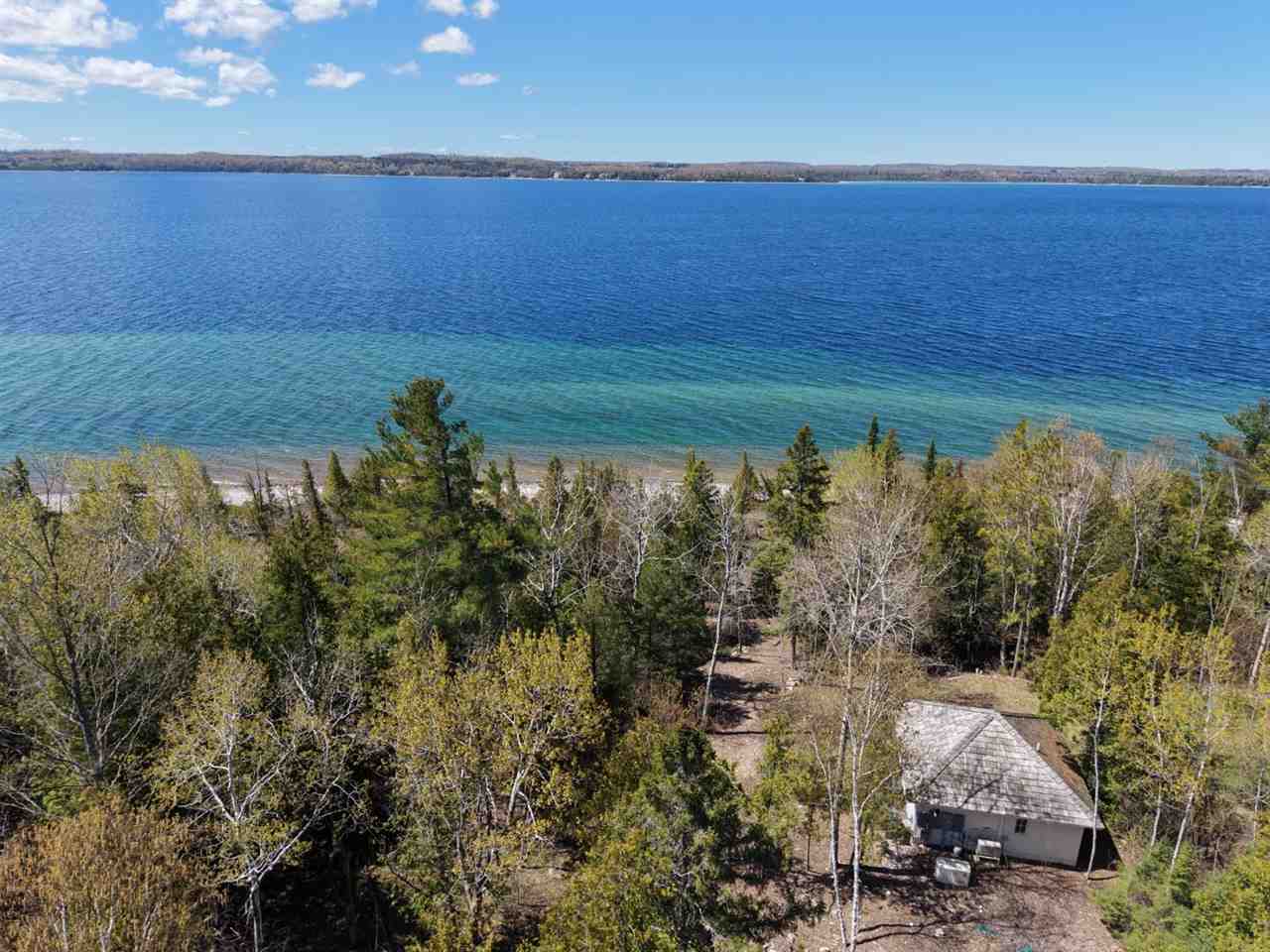 09294 Woods Road Charlevoix MI 49720