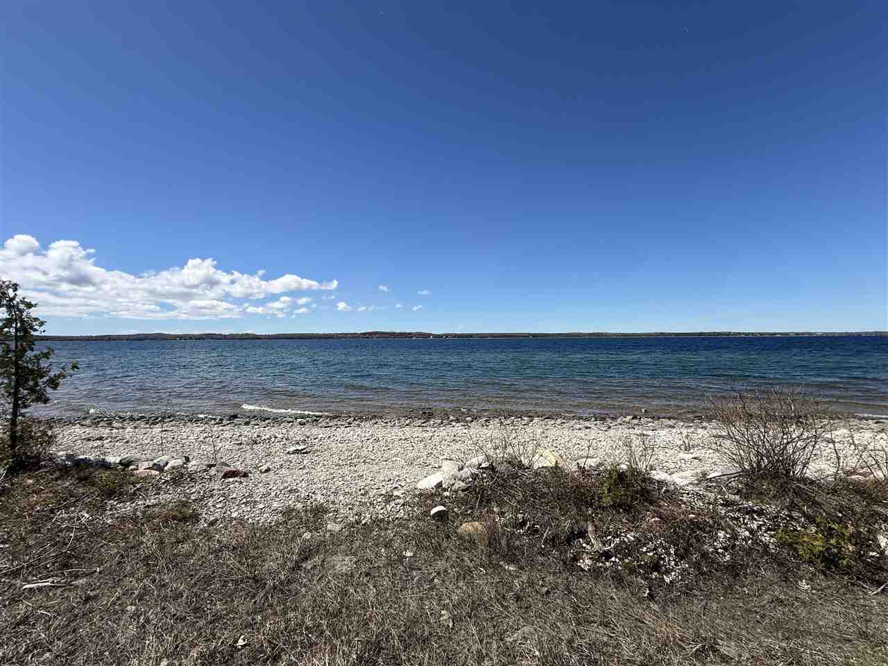09294 Woods Road Charlevoix MI 49720