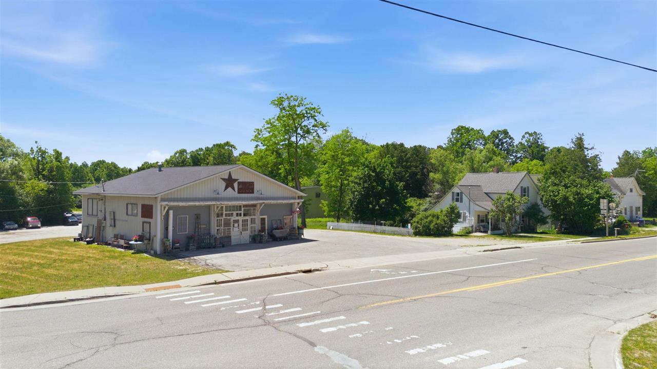 318 State Street East Jordan MI 49727