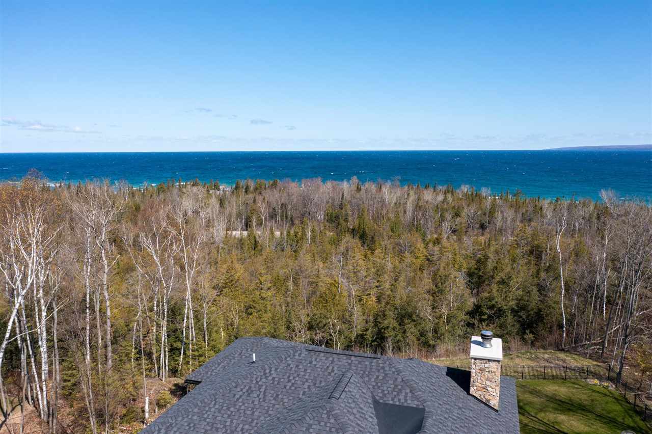 11649 Summerhill Way Charlevoix MI 49720