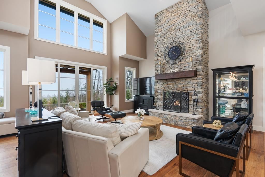 11649 Summerhill Way Charlevoix MI 49720
