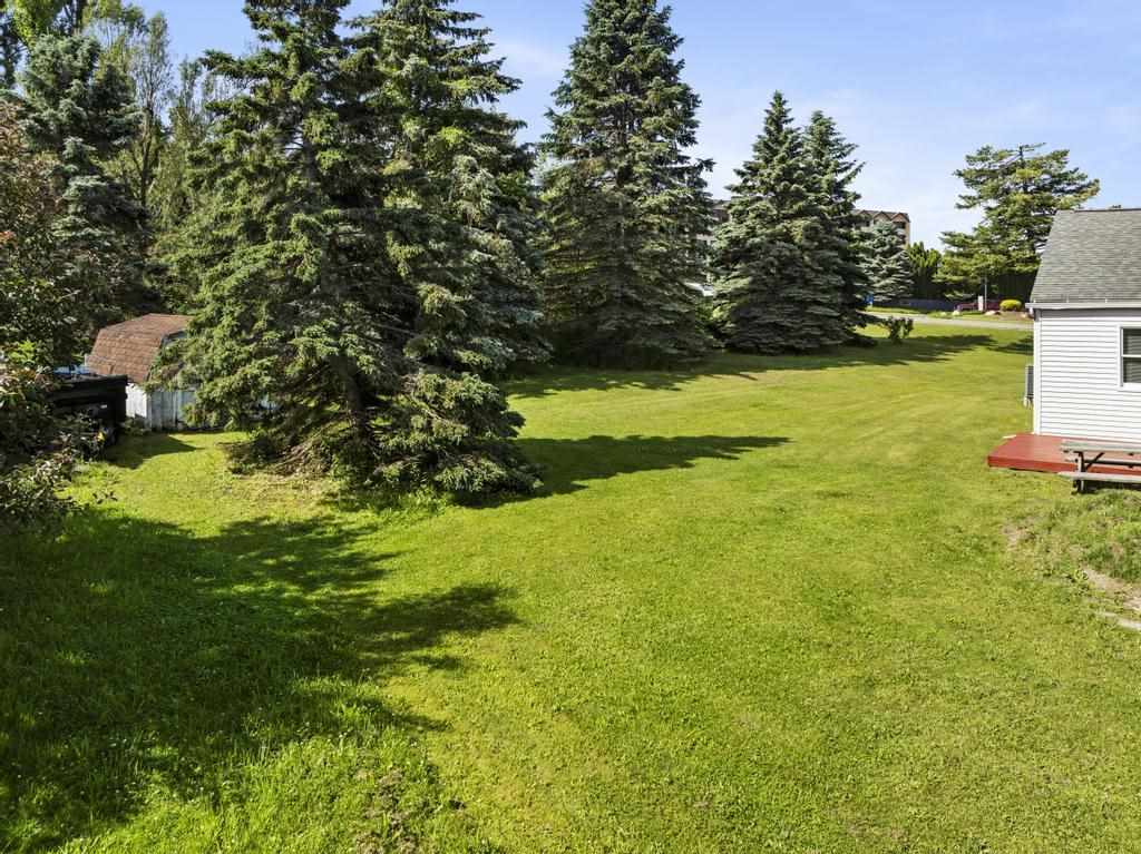 1414 Kilborn Drive Petoskey MI 49770