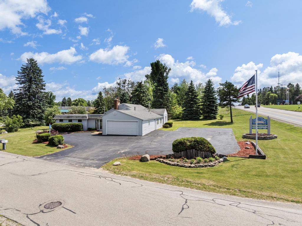 1414 Kilborn Drive Petoskey MI 49770