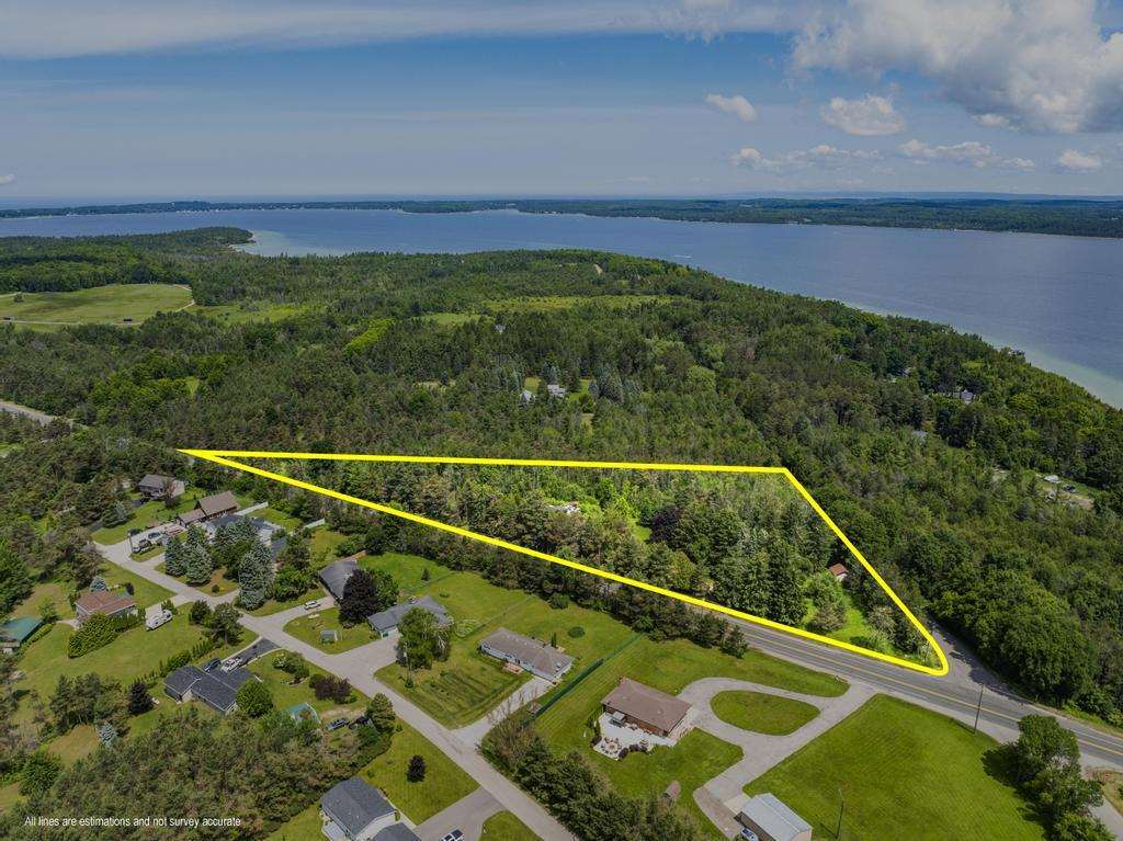 4176 M-66 Highway Charlevoix MI 49720