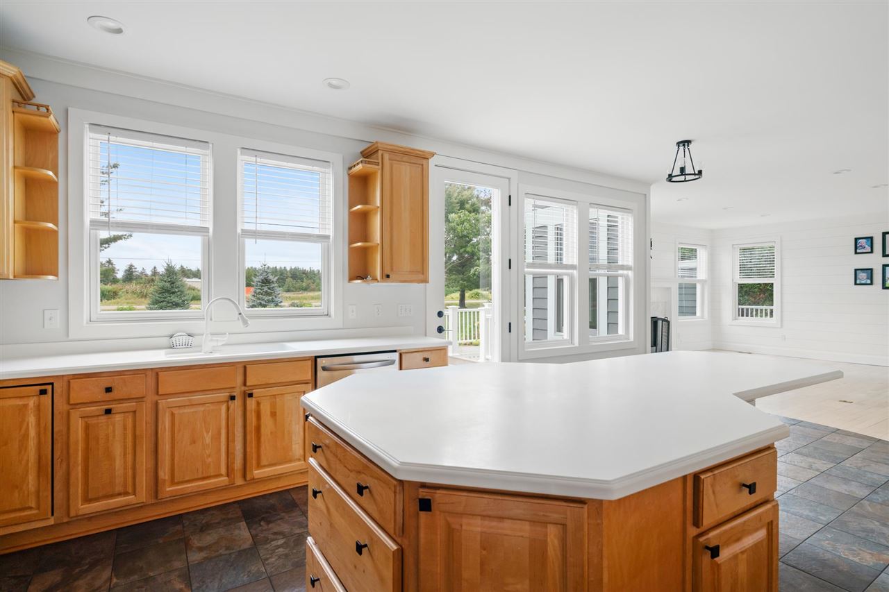 7190 Rolling Meadow Trail Harbor Springs MI 49740
