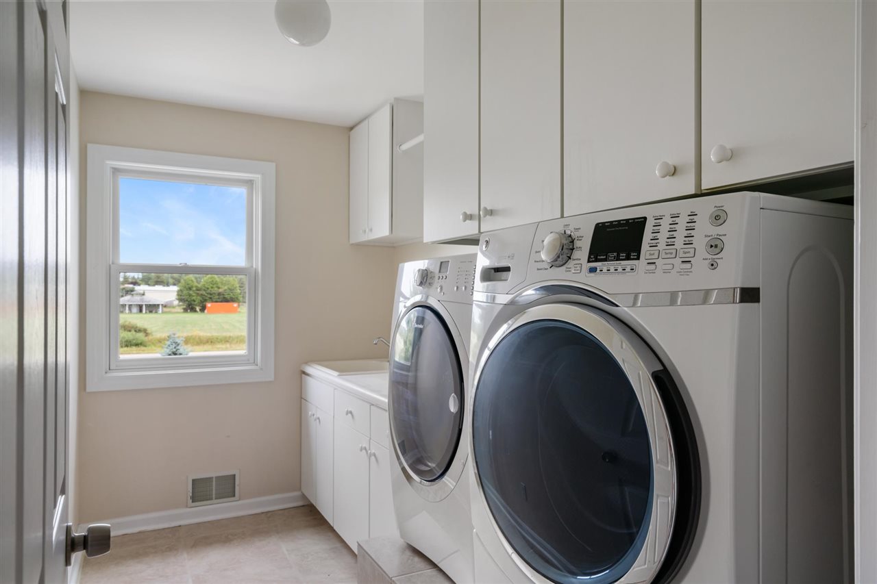 7190 Rolling Meadow Trail Harbor Springs MI 49740