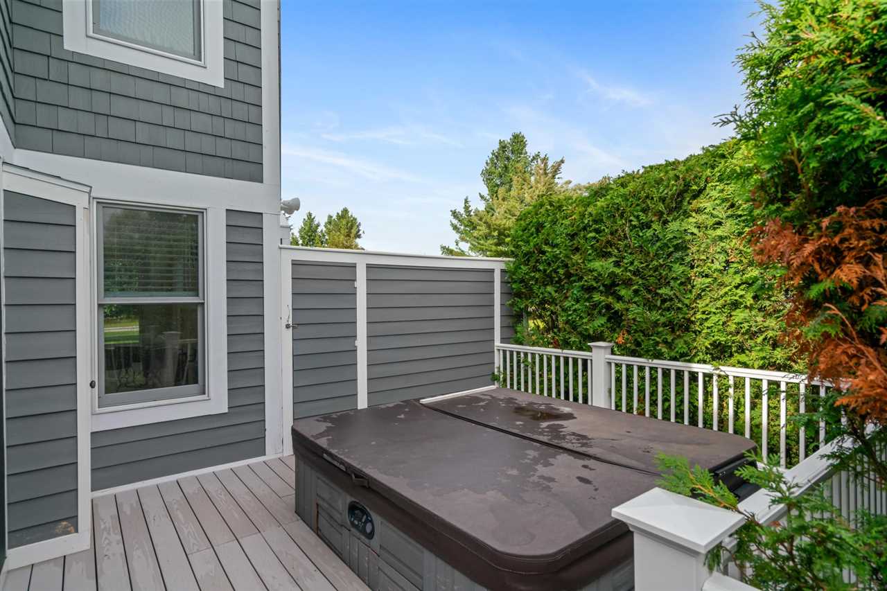 7190 Rolling Meadow Trail Harbor Springs MI 49740