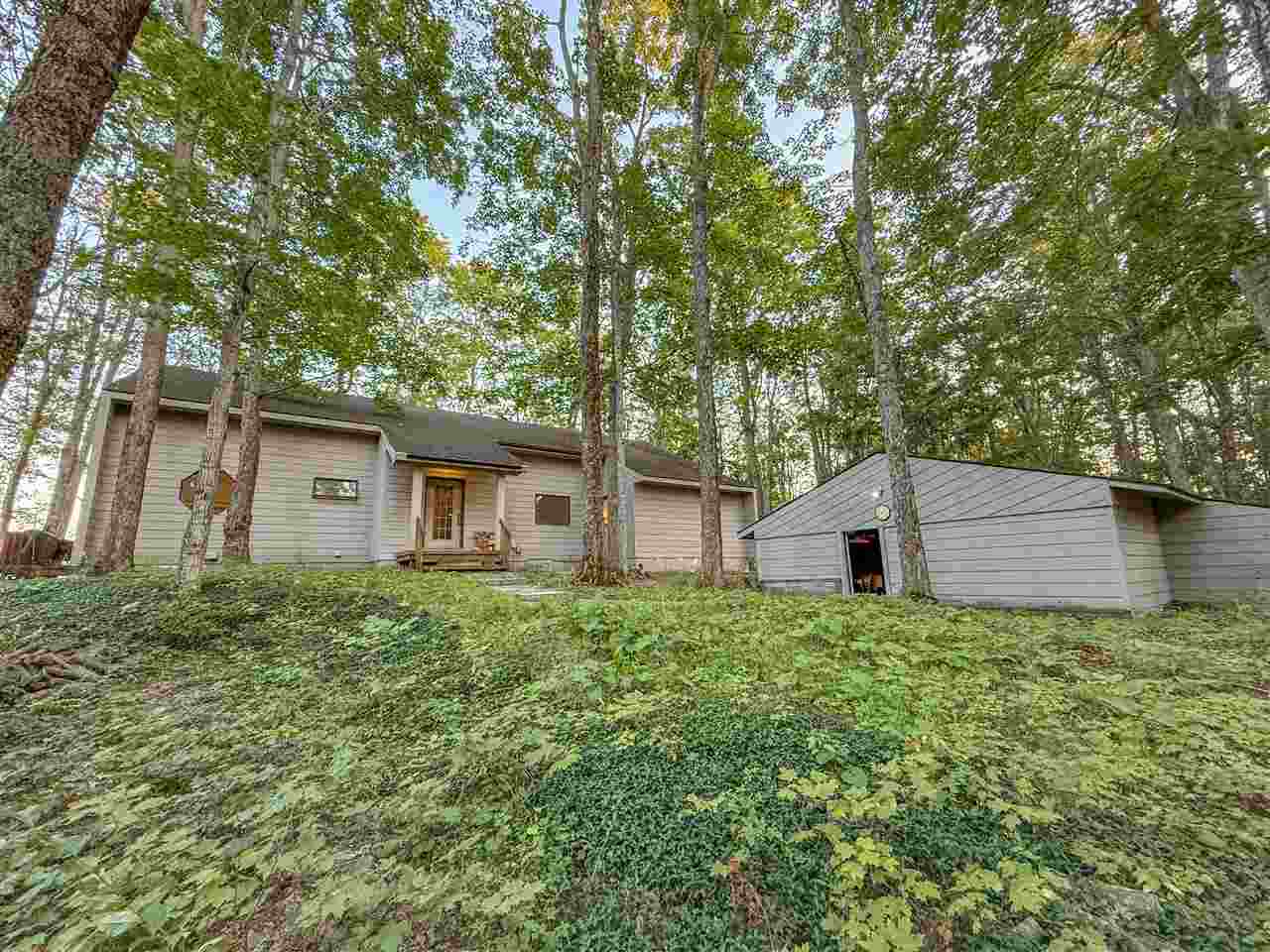 6098 S State Road Harbor Springs MI 49740