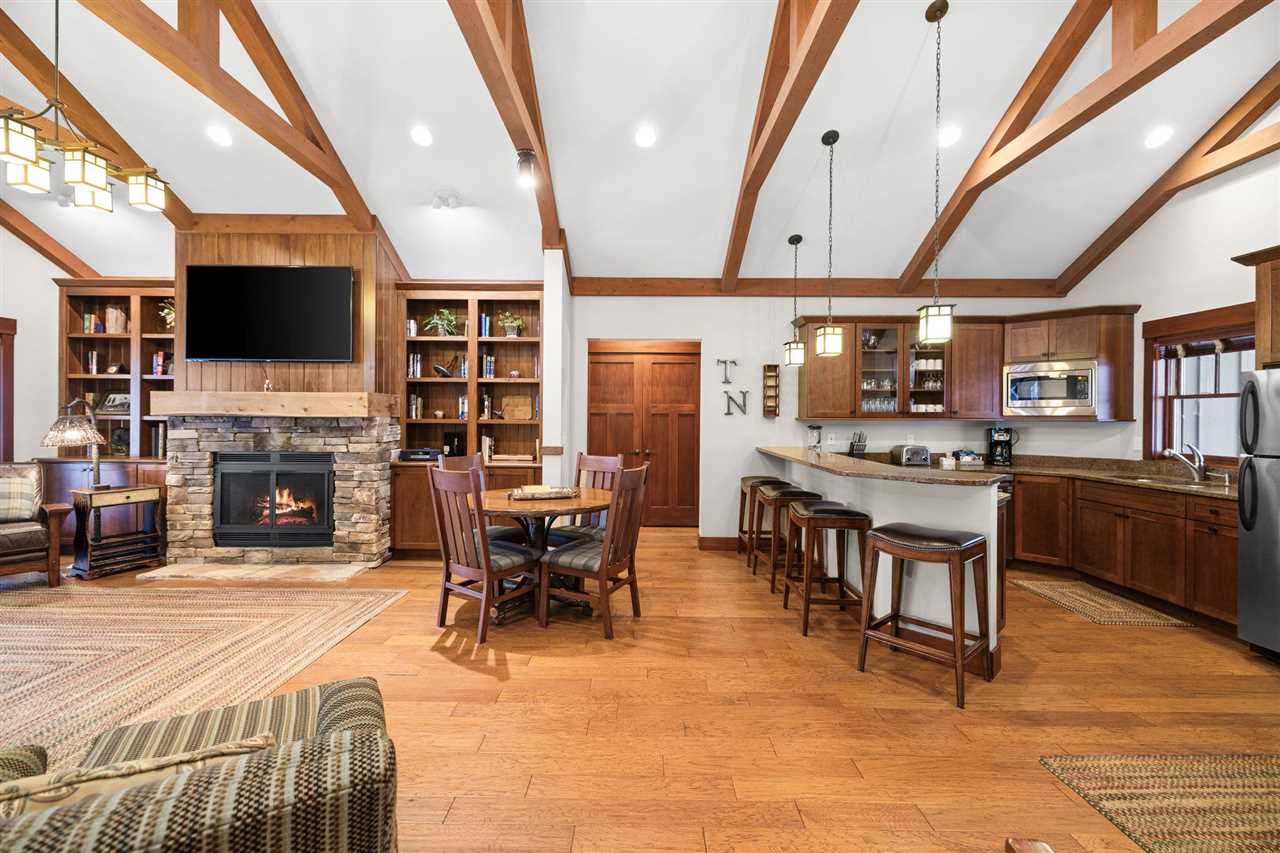2585 Cottage Lane Harbor Springs MI 49740