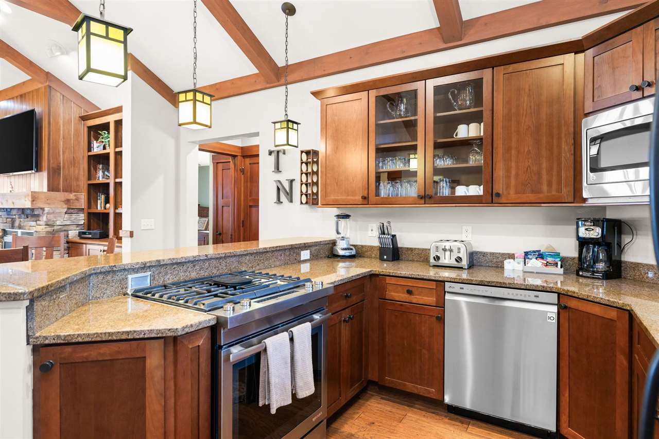 2585 Cottage Lane Harbor Springs MI 49740