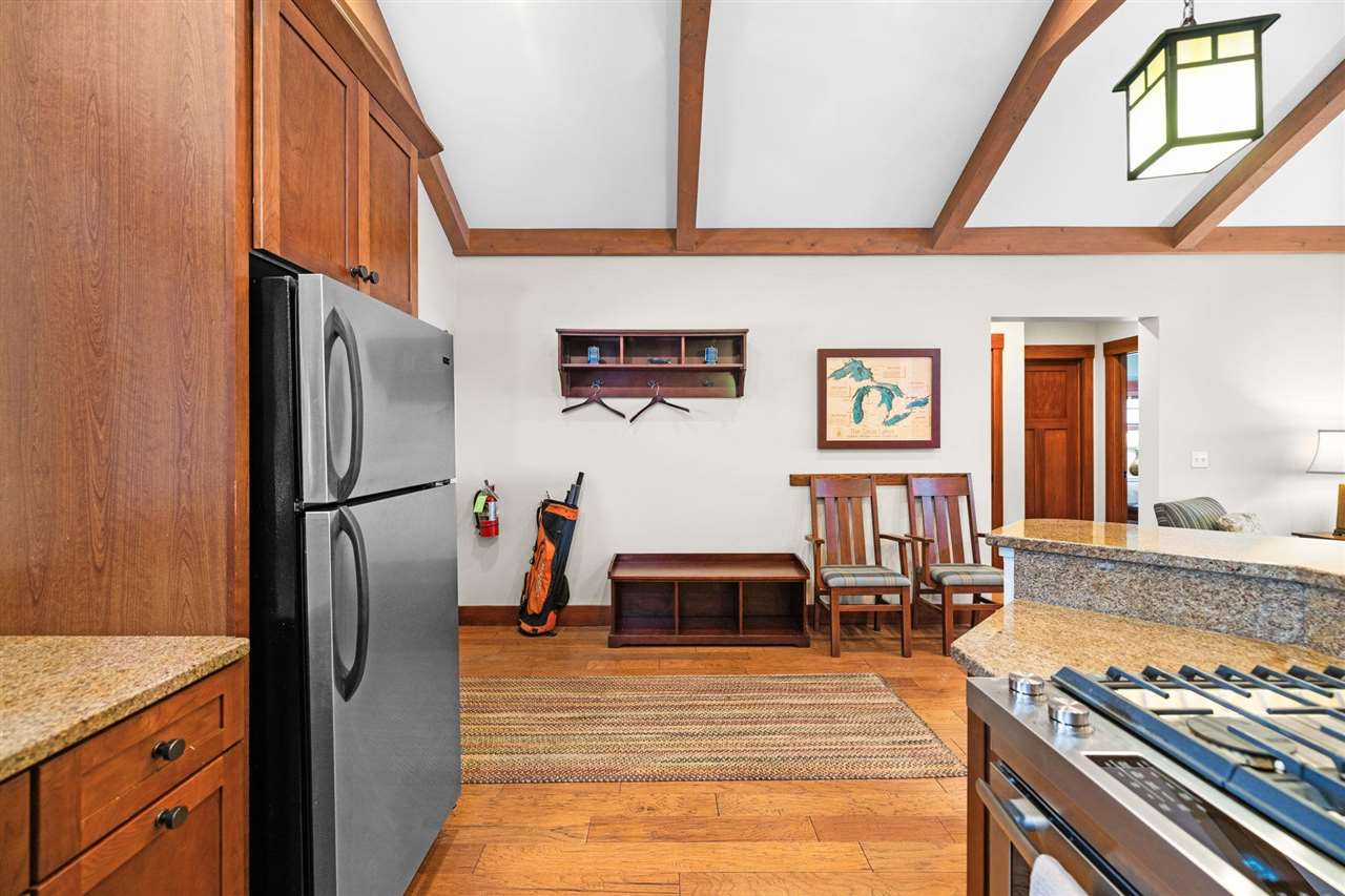 2585 Cottage Lane Harbor Springs MI 49740