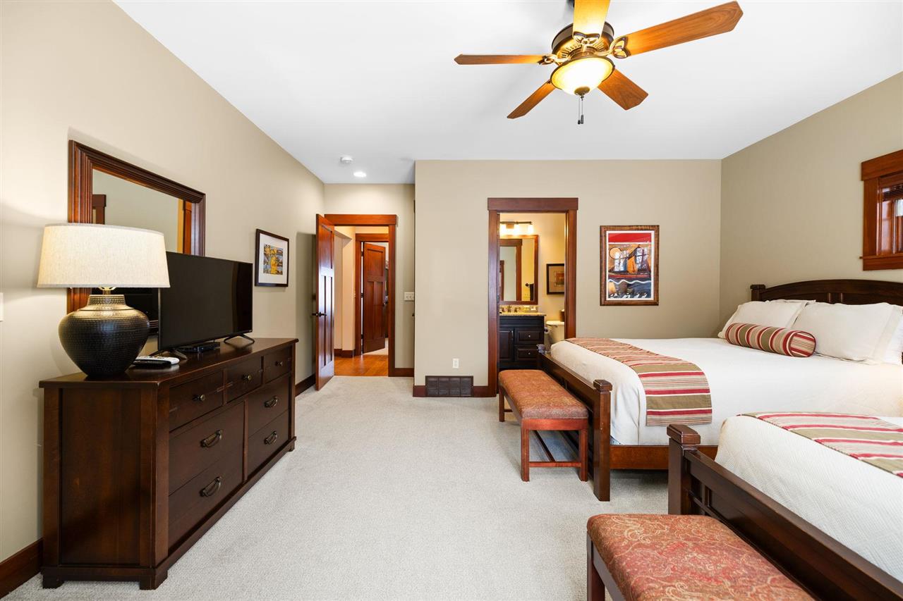 2585 Cottage Lane Harbor Springs MI 49740