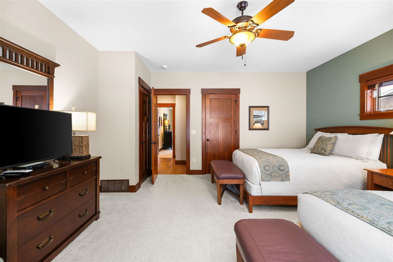 2585 Cottage Lane Harbor Springs MI 49740