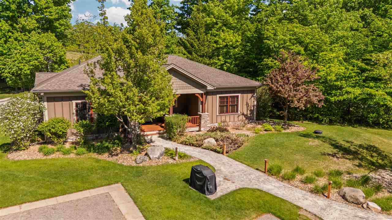 2585 Cottage Lane Harbor Springs MI 49740