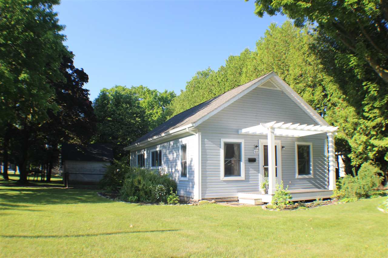 400 W Upright Street Charlevoix MI 49720-0000