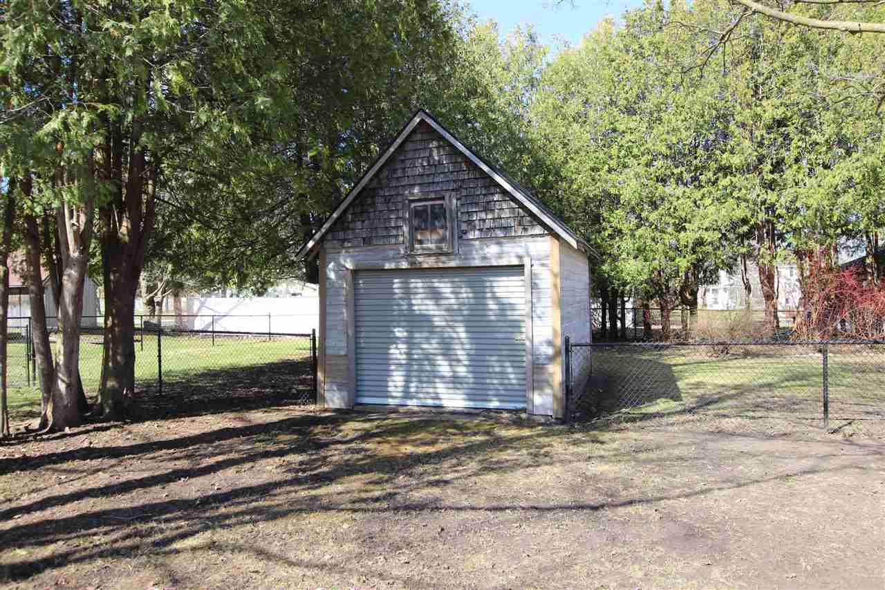 400 W Upright Street Charlevoix MI 49720-0000