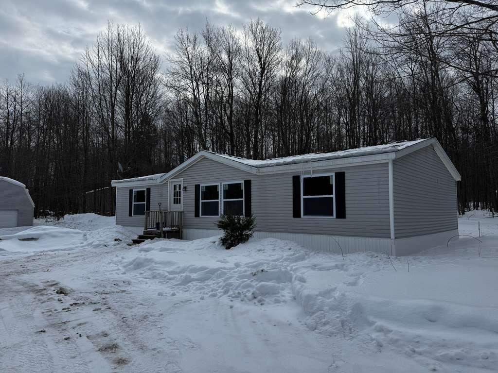 9540 Pickerel Lake Road Petoskey MI 49770
