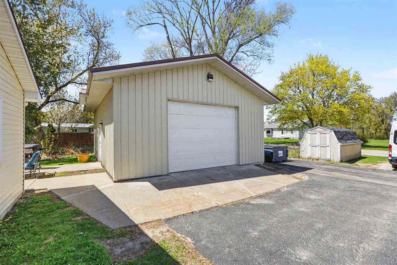 109 Pine Street East Jordan MI 49727-9100