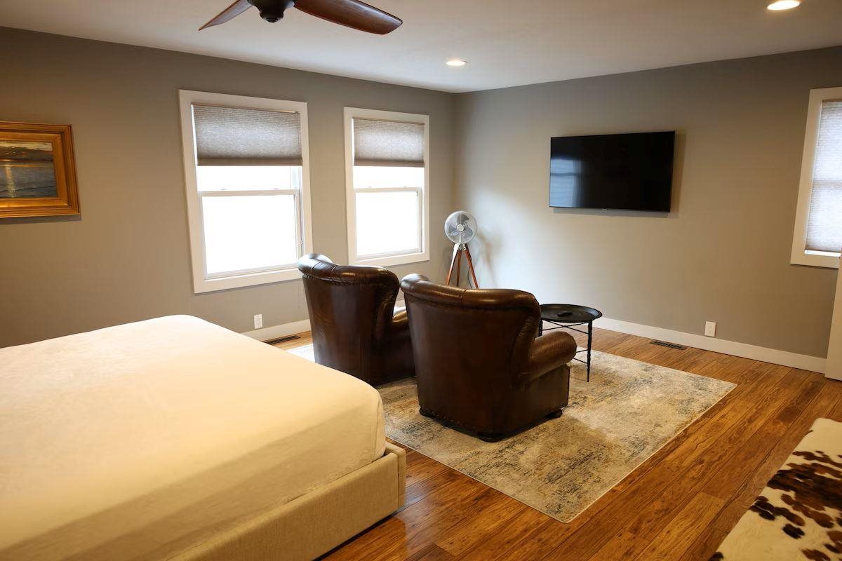 152 & 138 W Third Street Harbor Springs MI 49740