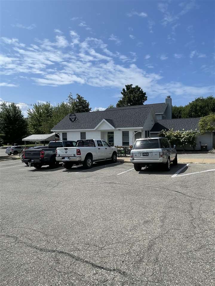 152 & 138 W Third Street Harbor Springs MI 49740
