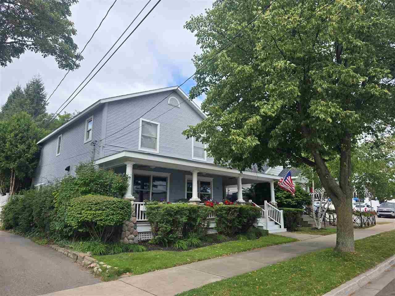 152 & 138 W Third Street Harbor Springs MI 49740