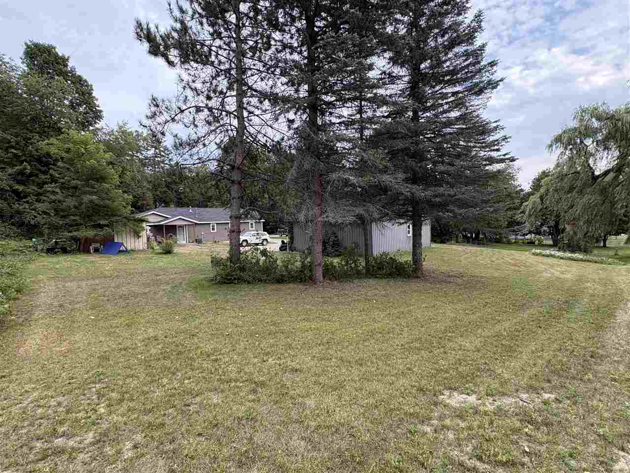 807 Josephine Street East Jordan MI 49727