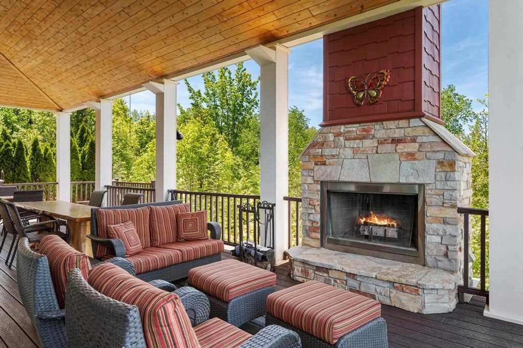 1145 Grand Ridge Drive Petoskey MI 49770