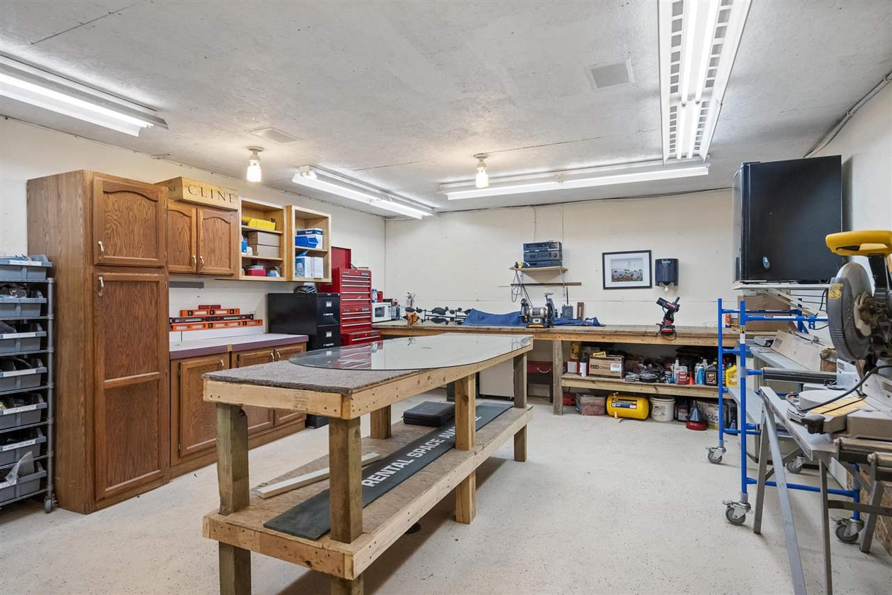 1439 Lindburgh Lane Cheboygan MI 49721