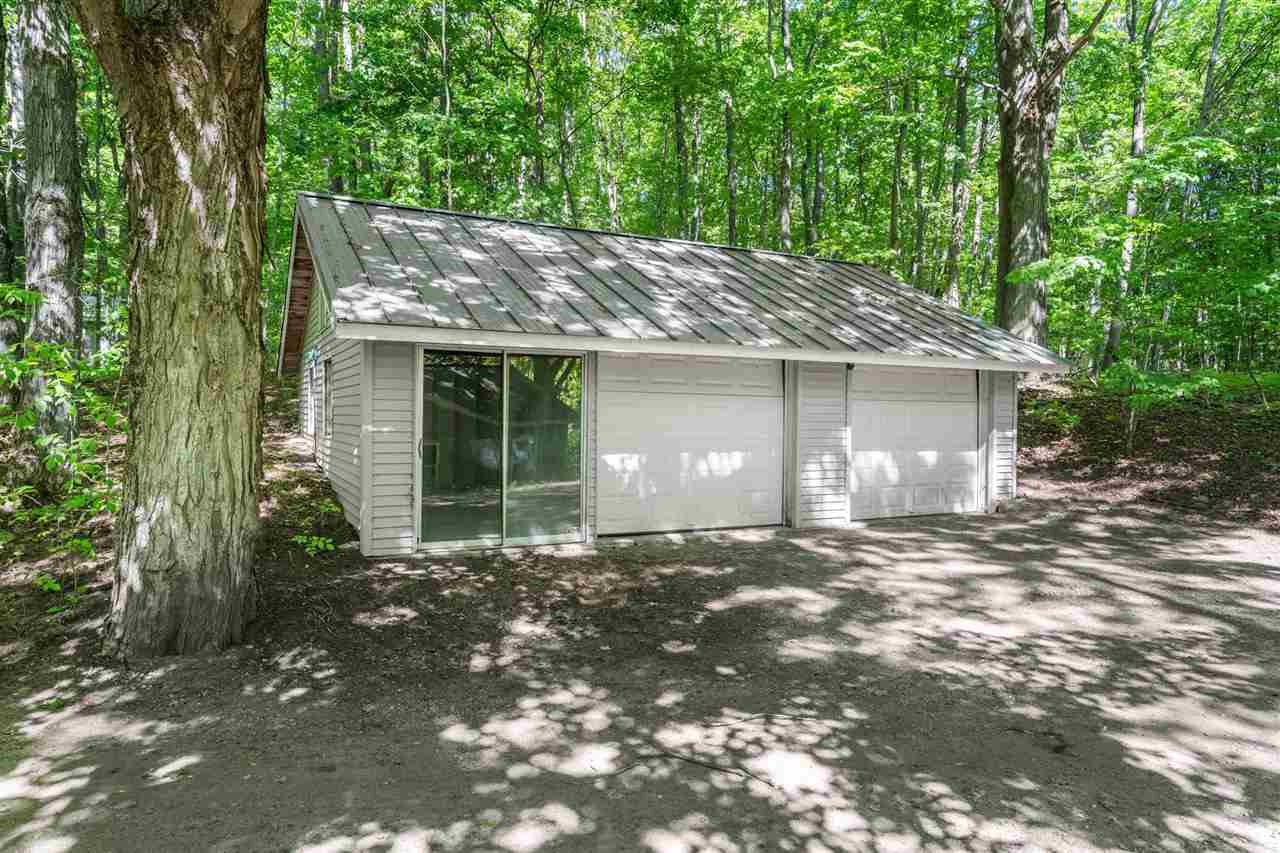 5252 Six Mile Lake Road Ellsworth MI 49729