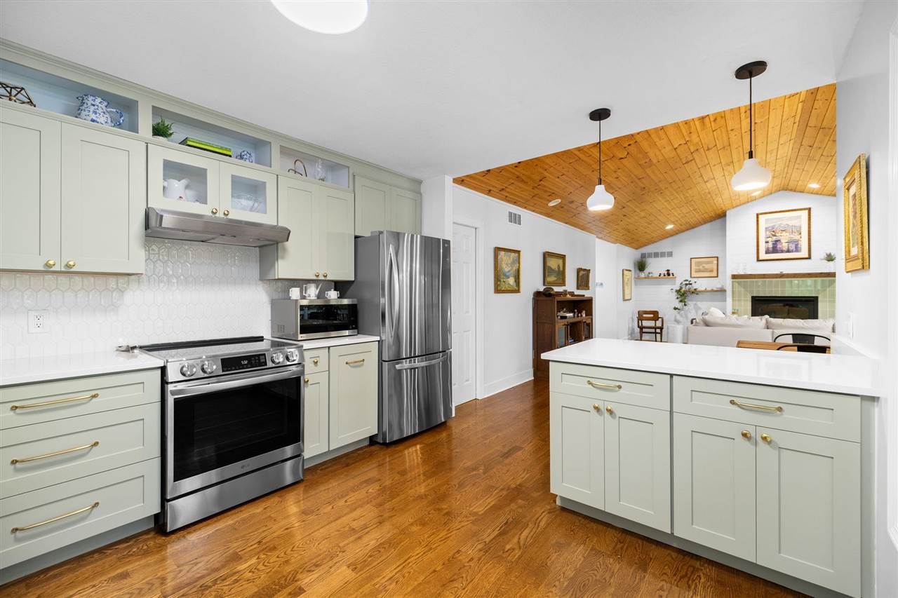 9317 Metz Road East Jordan MI 49727