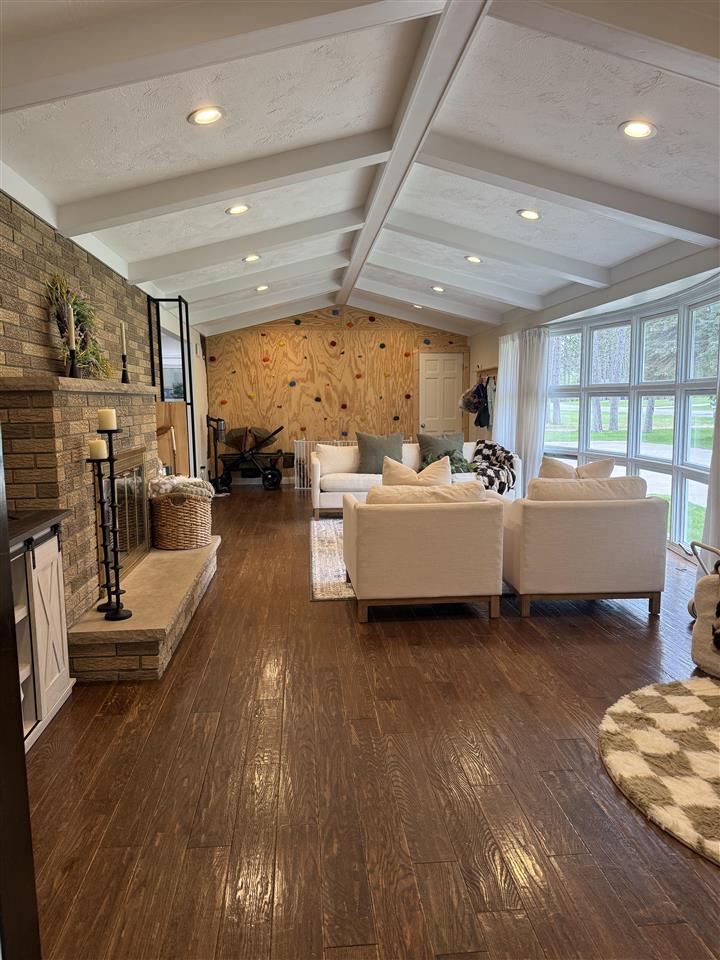 385 S Estates Drive Gaylord MI 49735