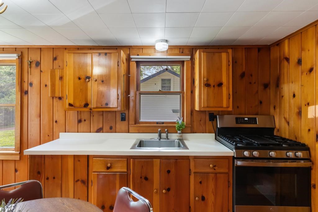 10295 Lakeview Road Carp Lake MI 49718